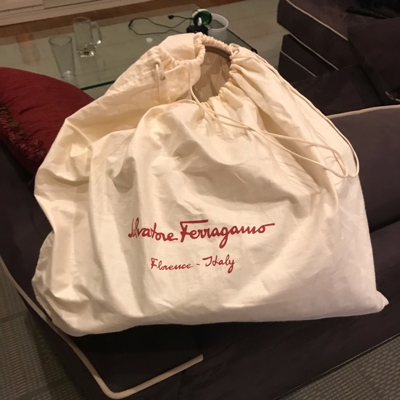 Ferragamo Handbag - Picture 2 of 8